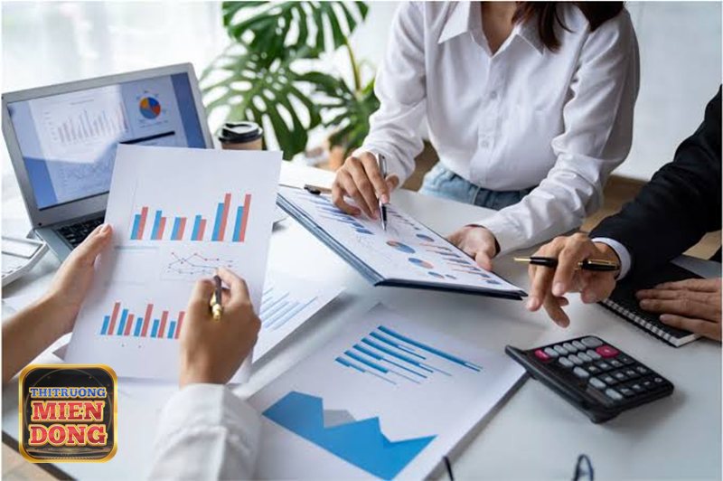 Lãi suất ngân hàng hôm qua - VCBNeo tăng mạnh, LPBank giảm trên nhiều kỳ hạn